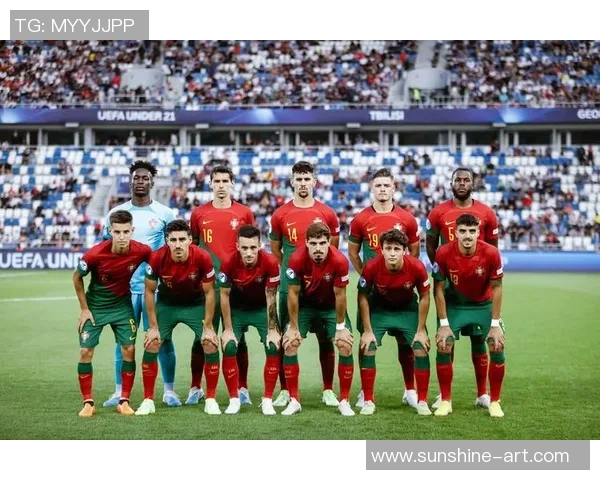 20多岁足球新星崭露头角 未来之星正在崛起 引领足坛新潮流